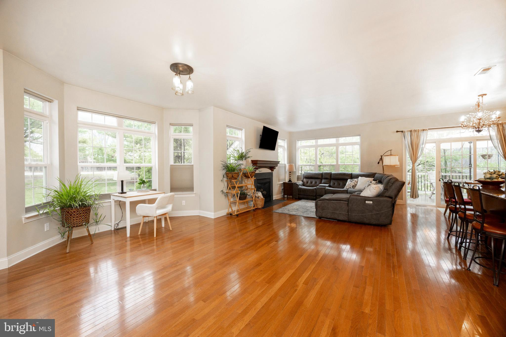 SPRING HOUSE LANE - Residential