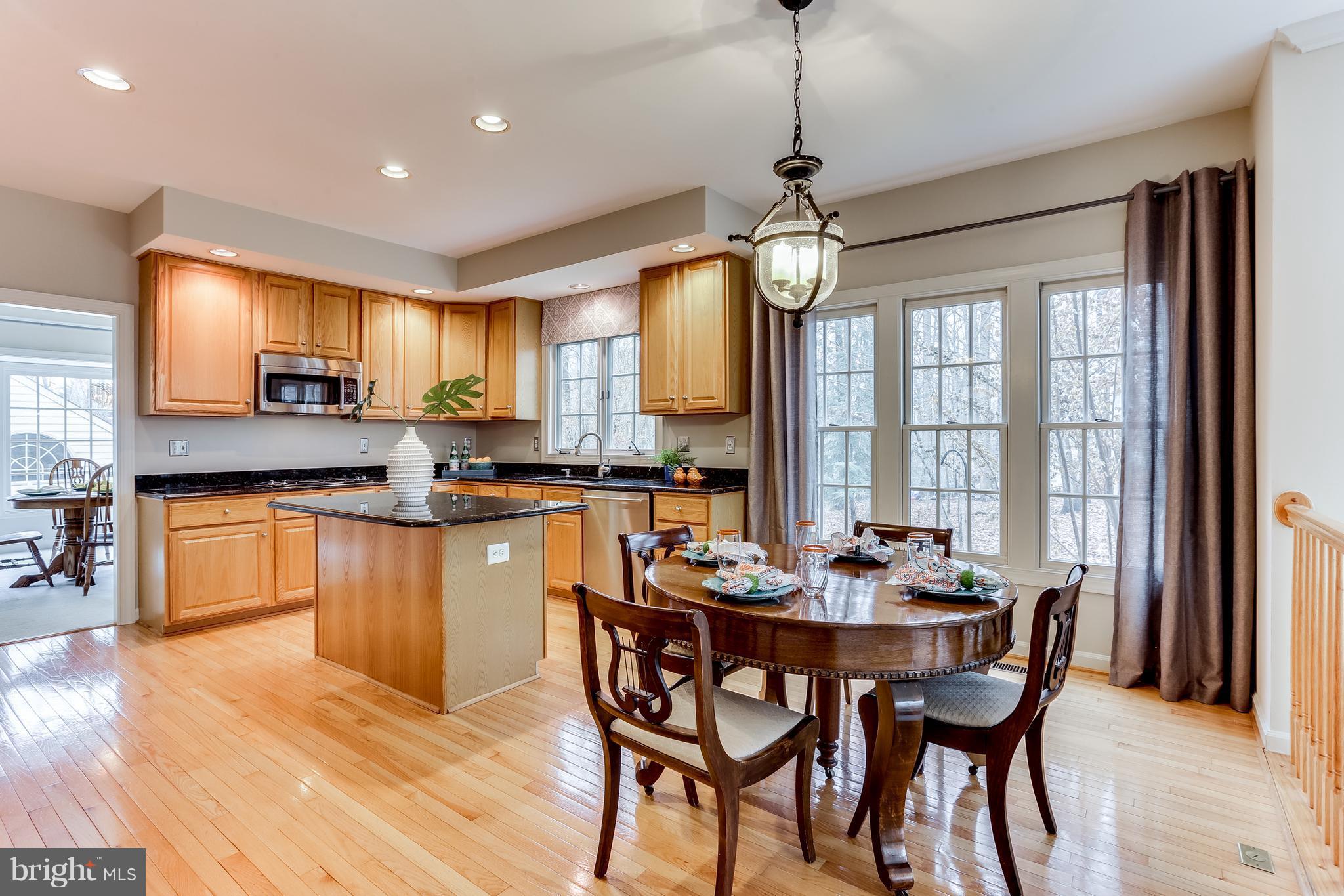 SPRING RIDGE - Residential