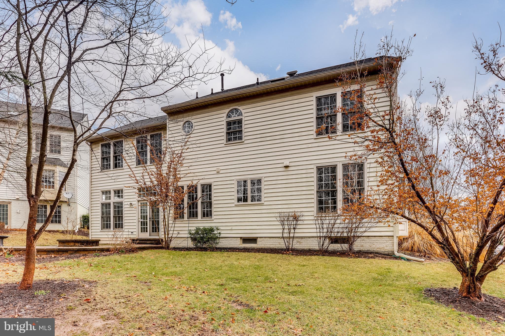 SPRING RIDGE - Residential