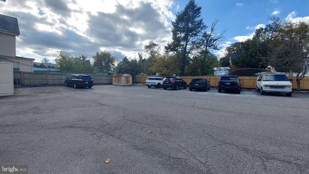 Photo of 500 W Cheltenham Avenue #3RD FLOOR, PHILADELPHIA, PA 19126 (MLS # PAPH2584618)