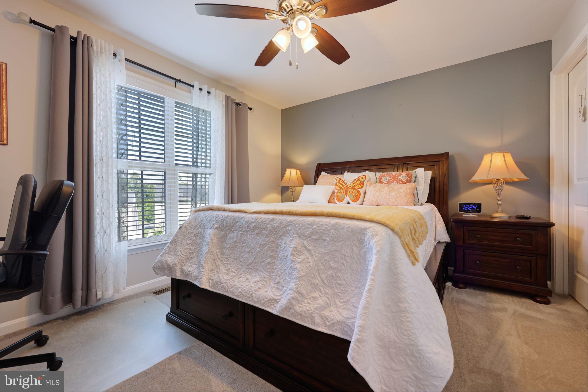 WOODMORE TOWNE CENTRE - Residential