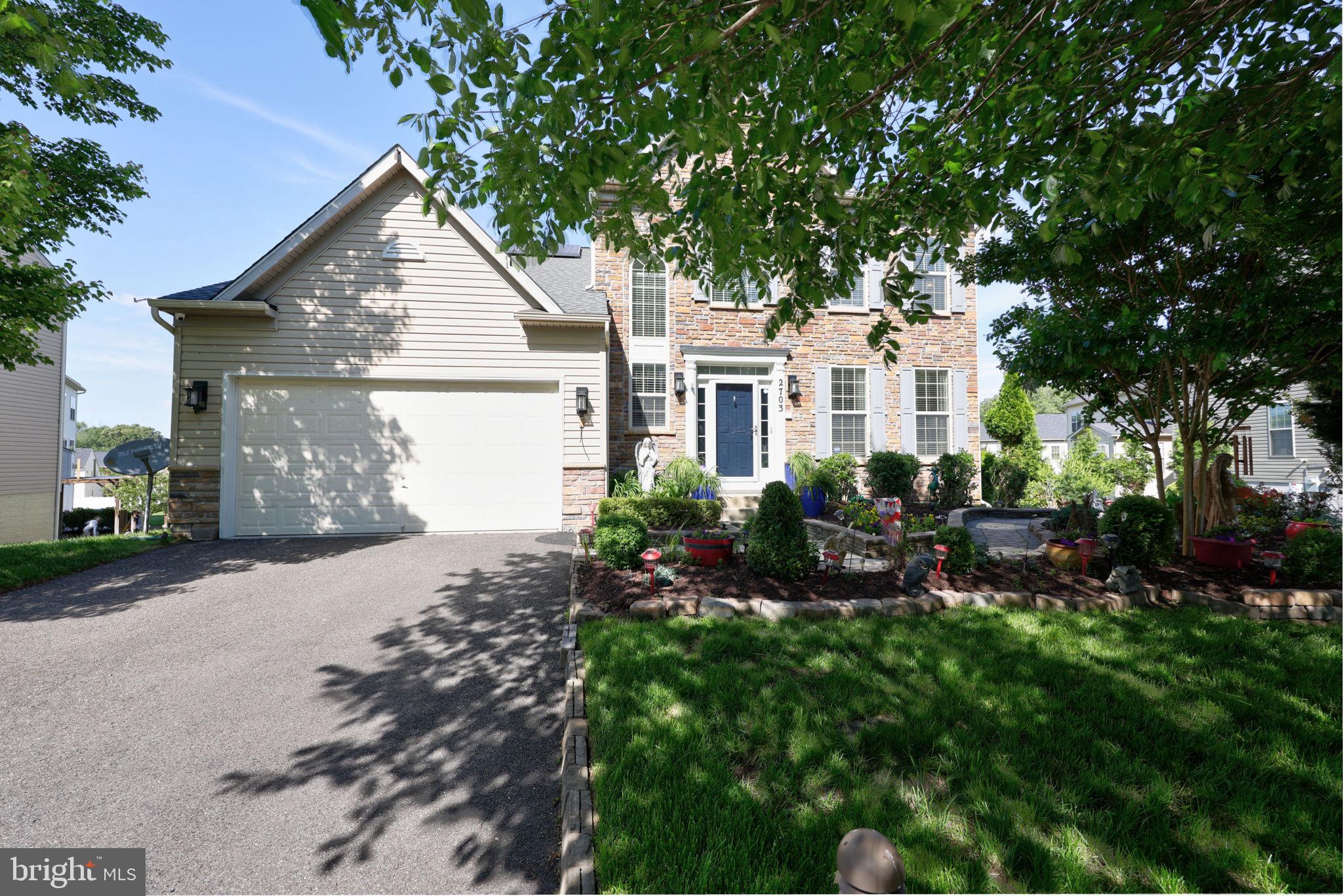 WOODMORE TOWNE CENTRE - Residential