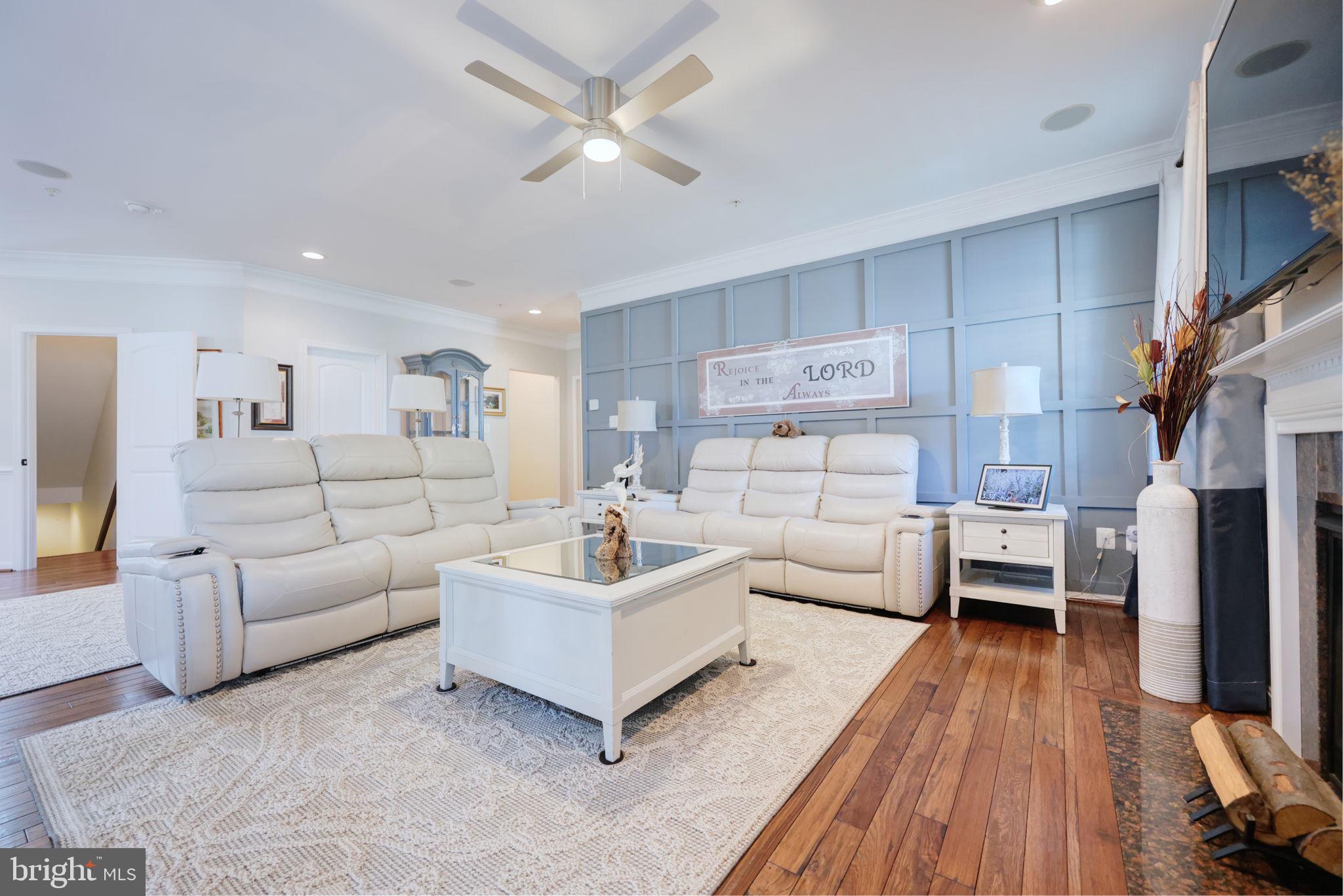 WOODMORE TOWNE CENTRE - Residential