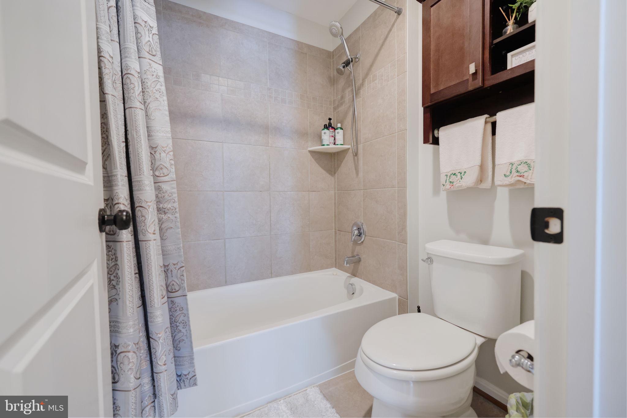 WOODMORE TOWNE CENTRE - Residential