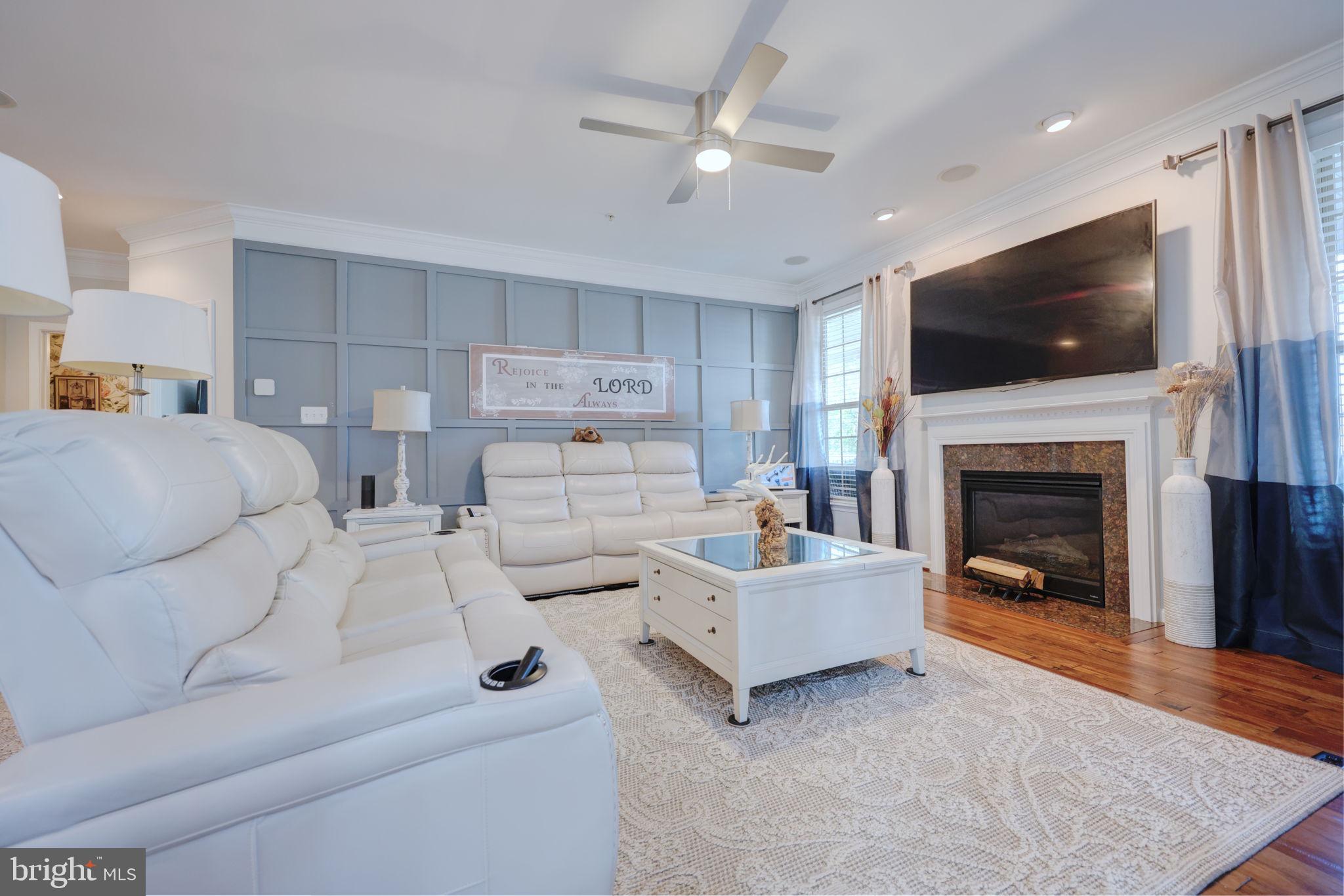 WOODMORE TOWNE CENTRE - Residential