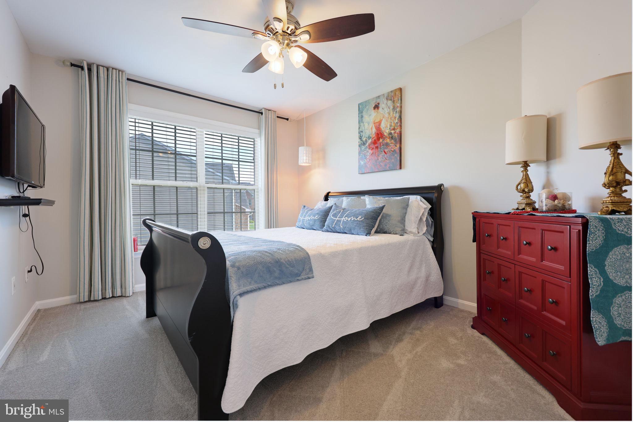 WOODMORE TOWNE CENTRE - Residential