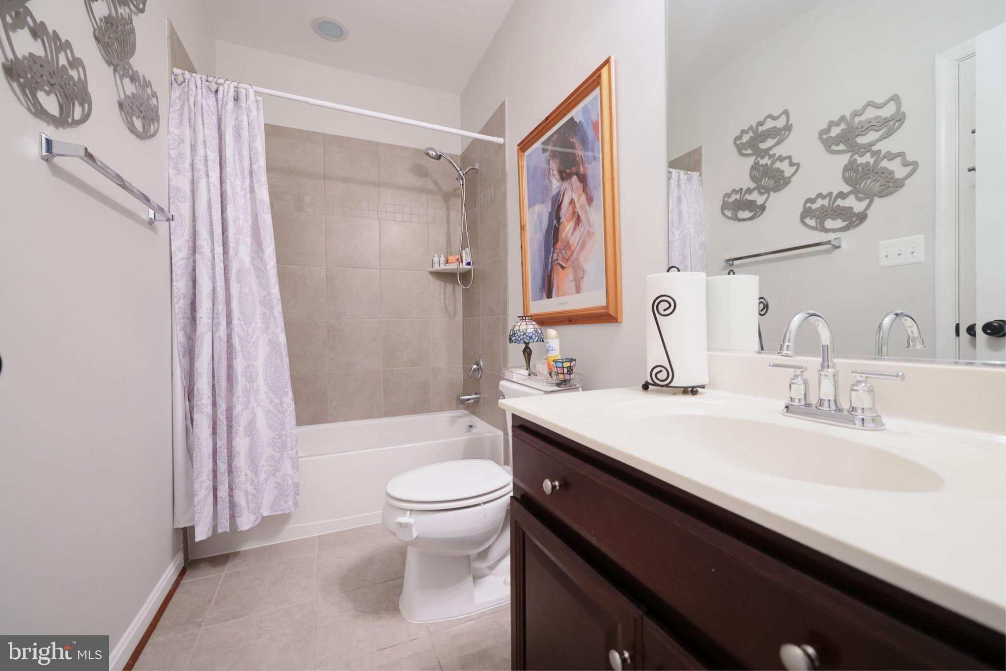 WOODMORE TOWNE CENTRE - Residential