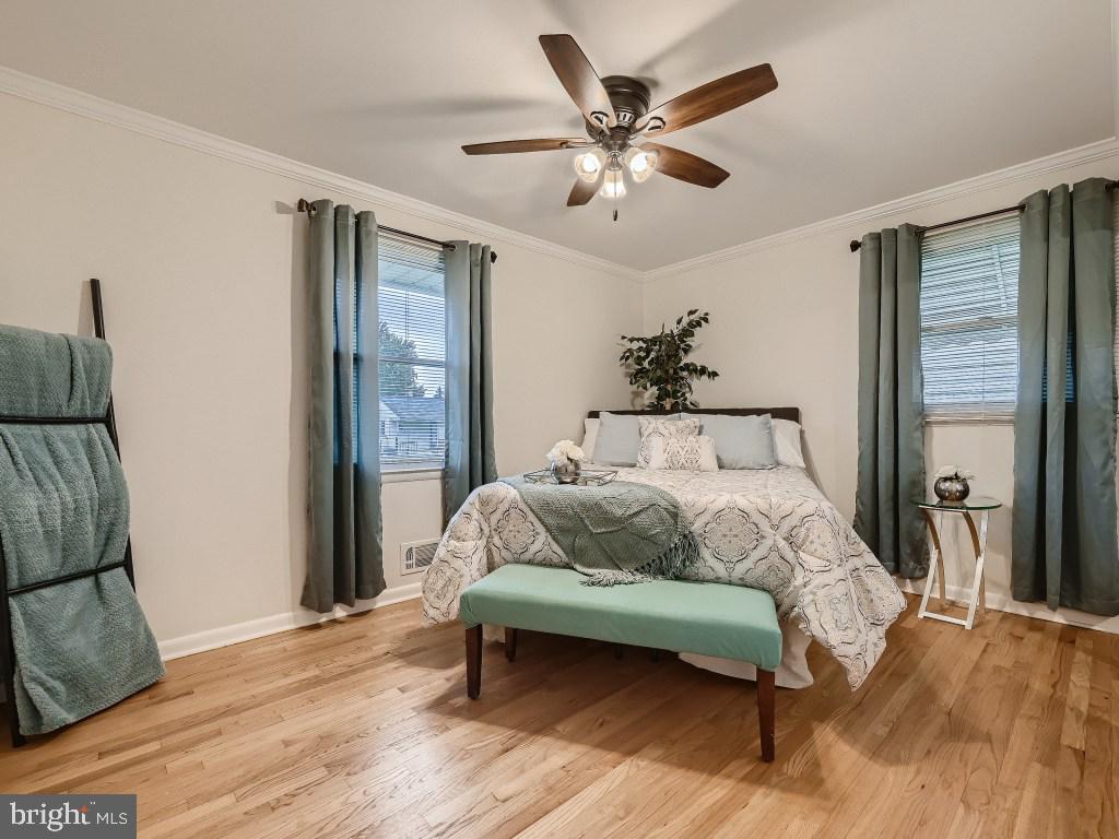 FEATHERBED PARK - Residential