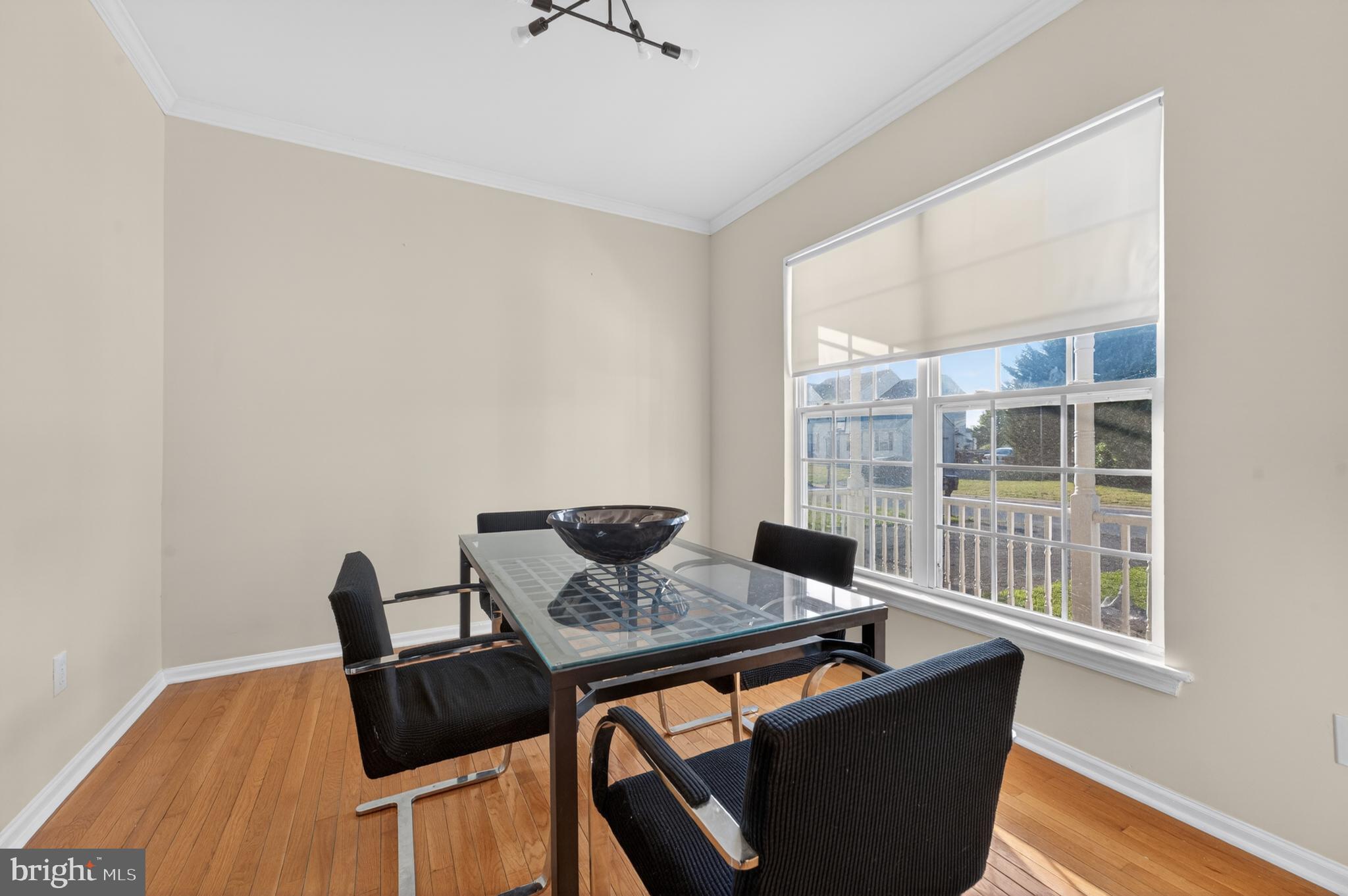 33 LINDLEY DRIVE