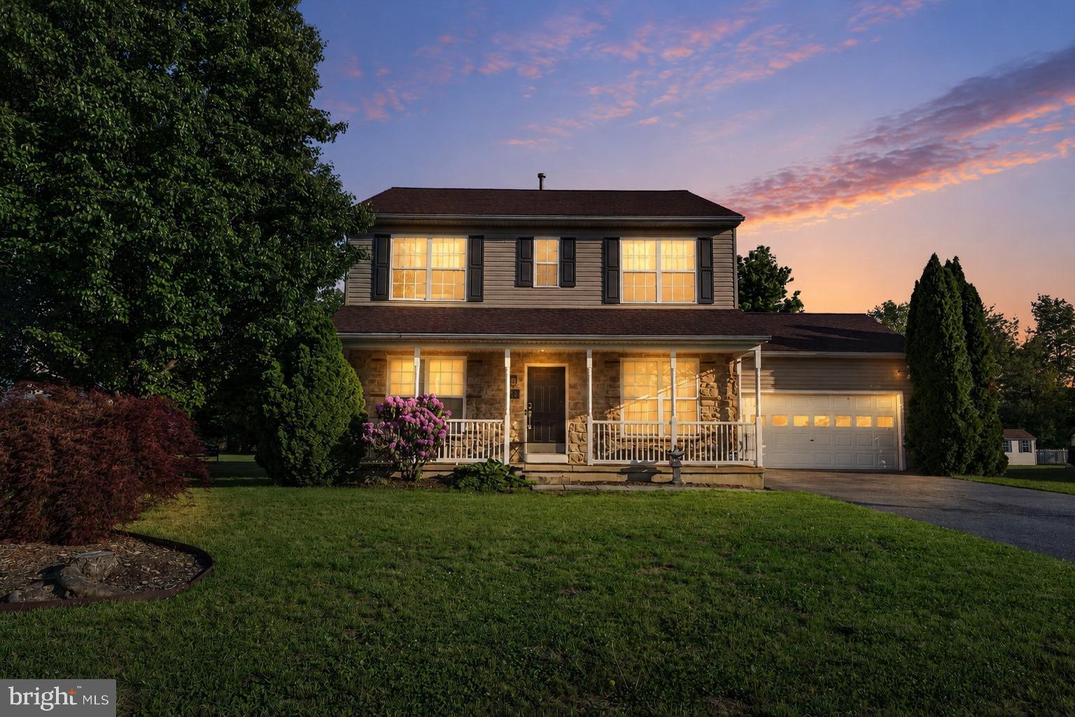 33 LINDLEY DRIVE