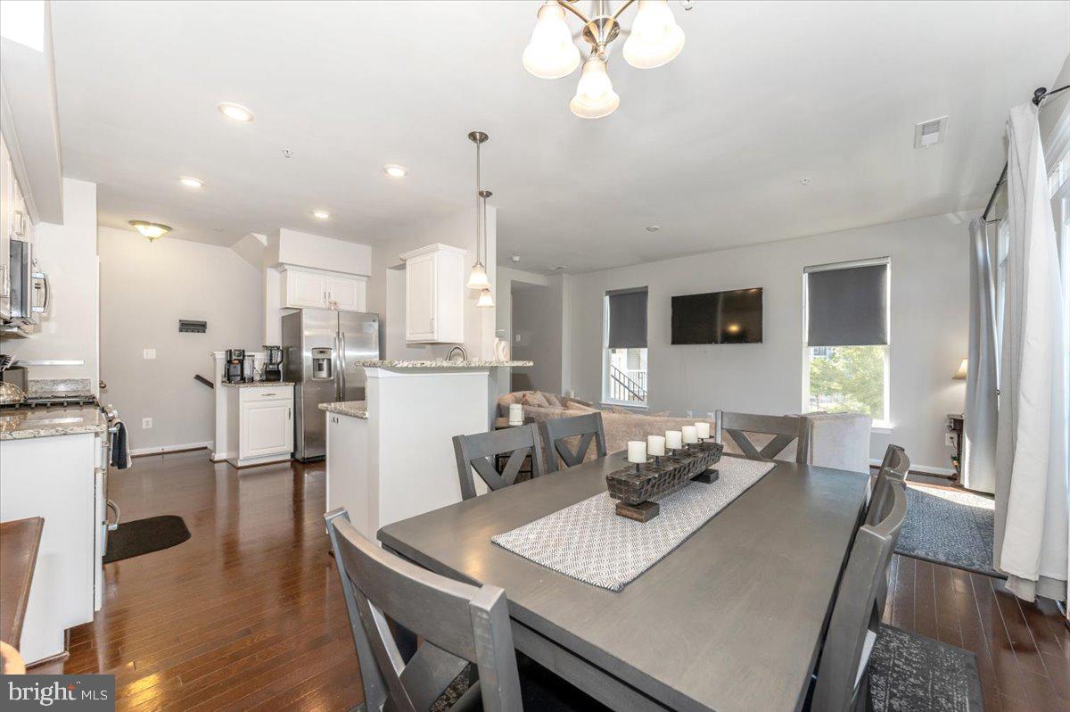 JEFFERSON PLACE - Residential