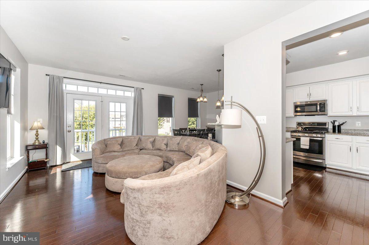 JEFFERSON PLACE - Residential