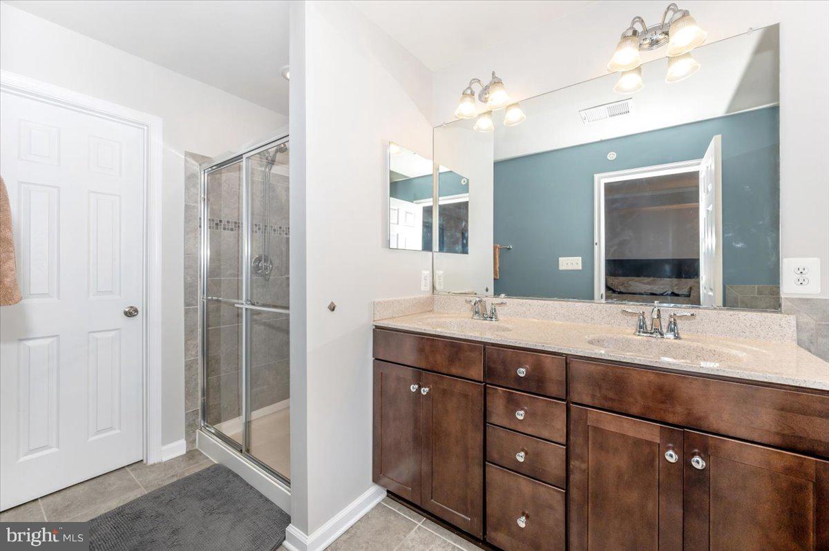 JEFFERSON PLACE - Residential