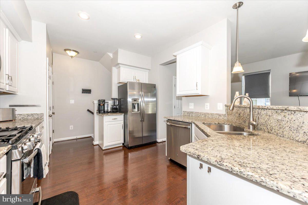 JEFFERSON PLACE - Residential