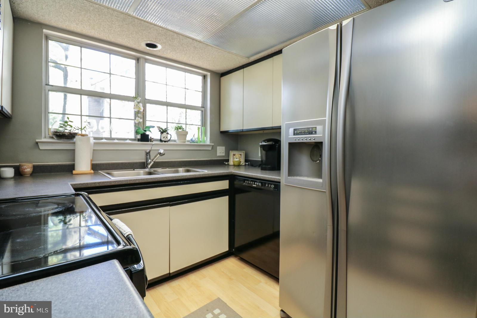 HEIGHTS AT PENDERBROOK - Residential