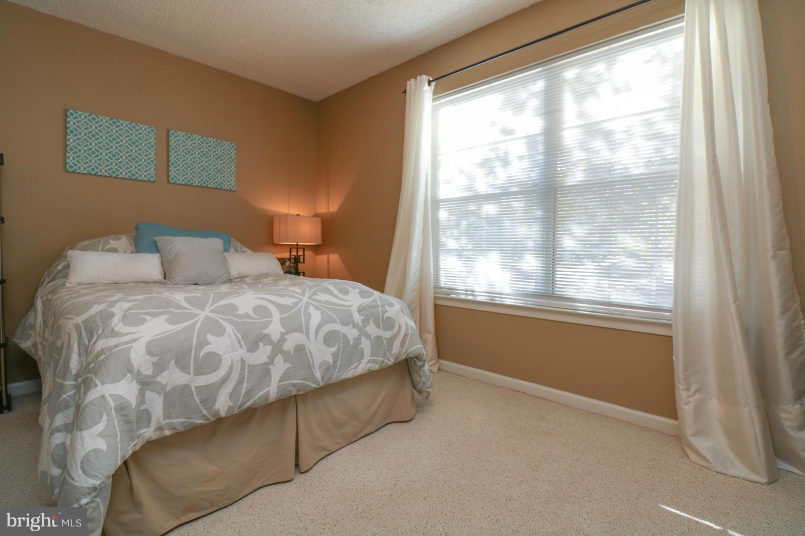 HEIGHTS AT PENDERBROOK - Residential