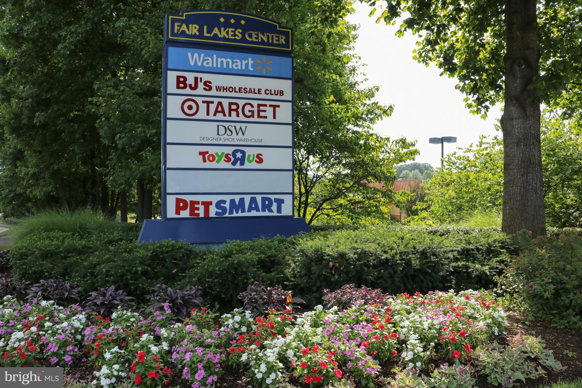 HEIGHTS AT PENDERBROOK - Residential