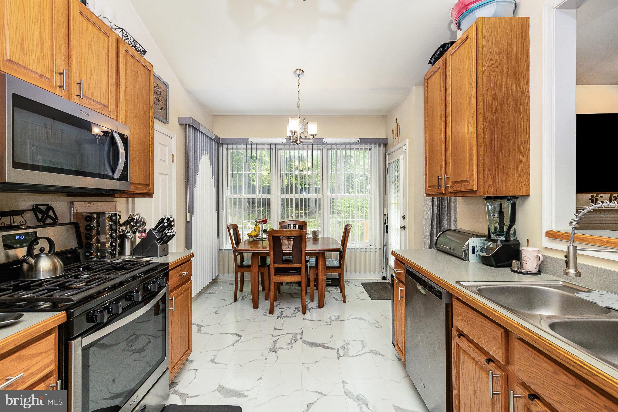 SPRING CREEK - Residential