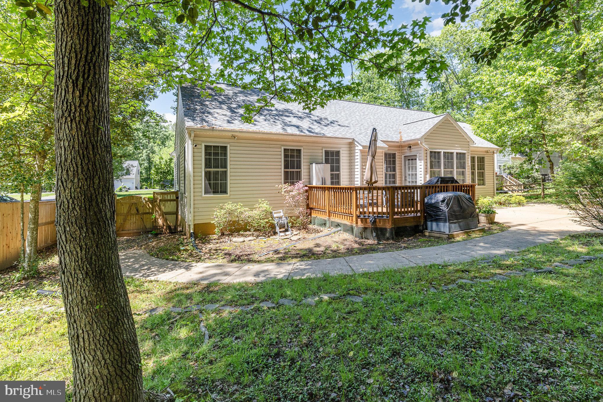 SPRING CREEK - Residential