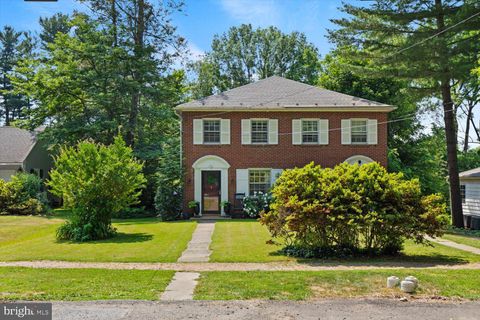Photo of 174 Kready Avenue, Millersville, PA 17551 (MLS # PALA2052824)