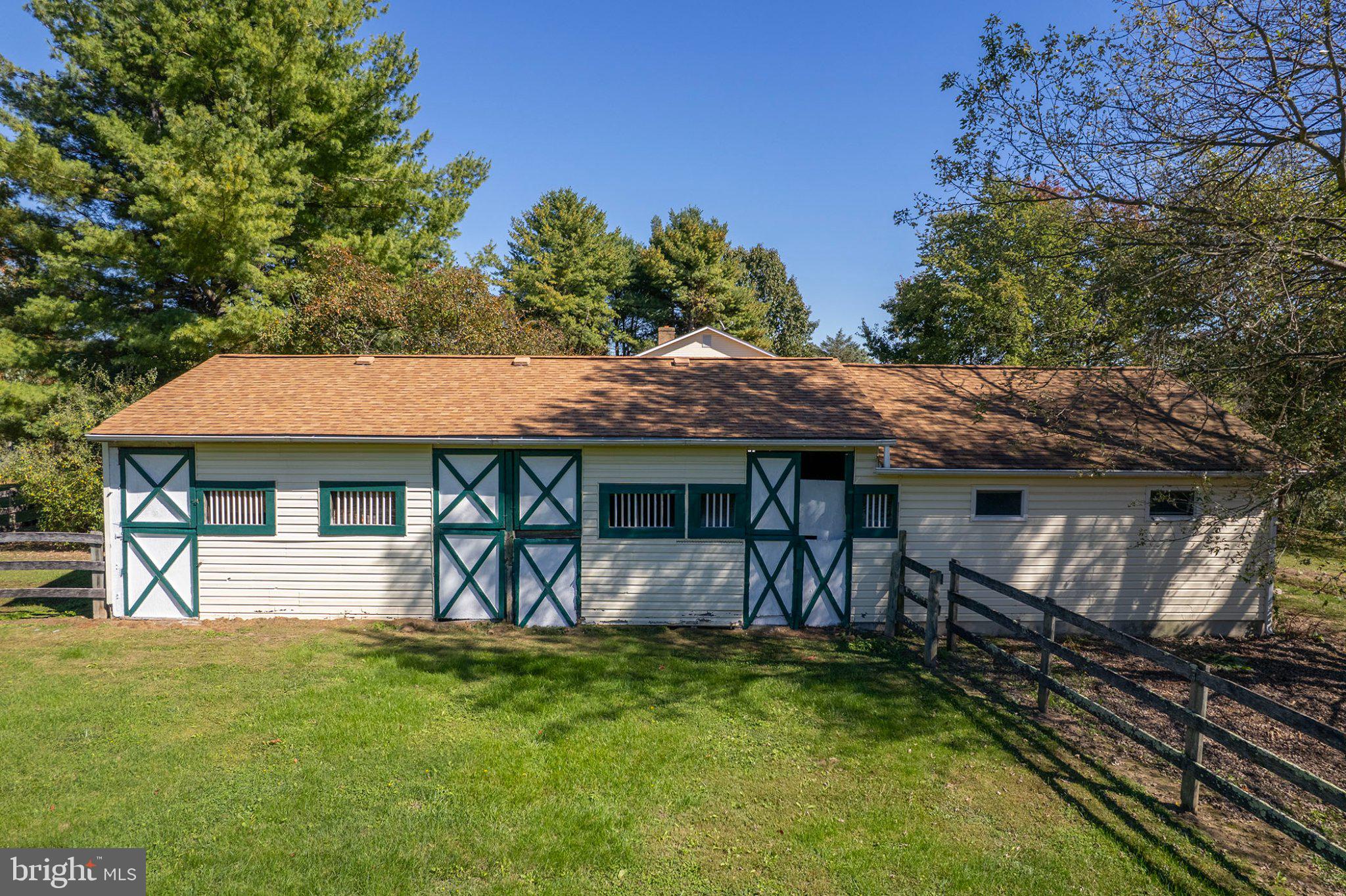 563 FLETCHER ROAD