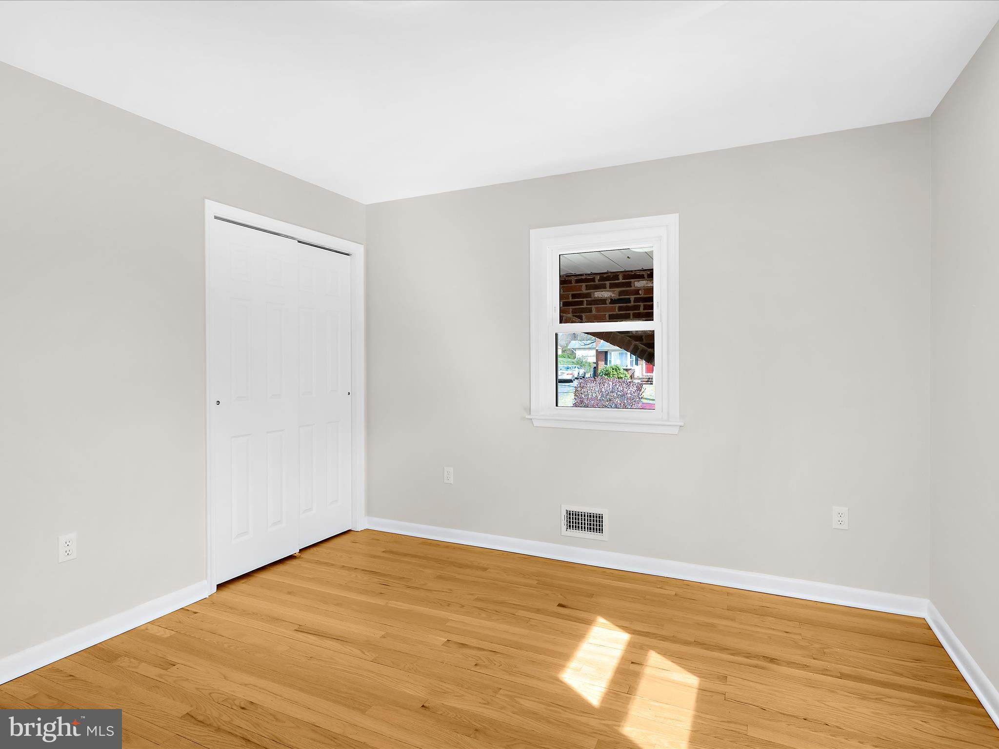 CHELSEA BEACH - Residential