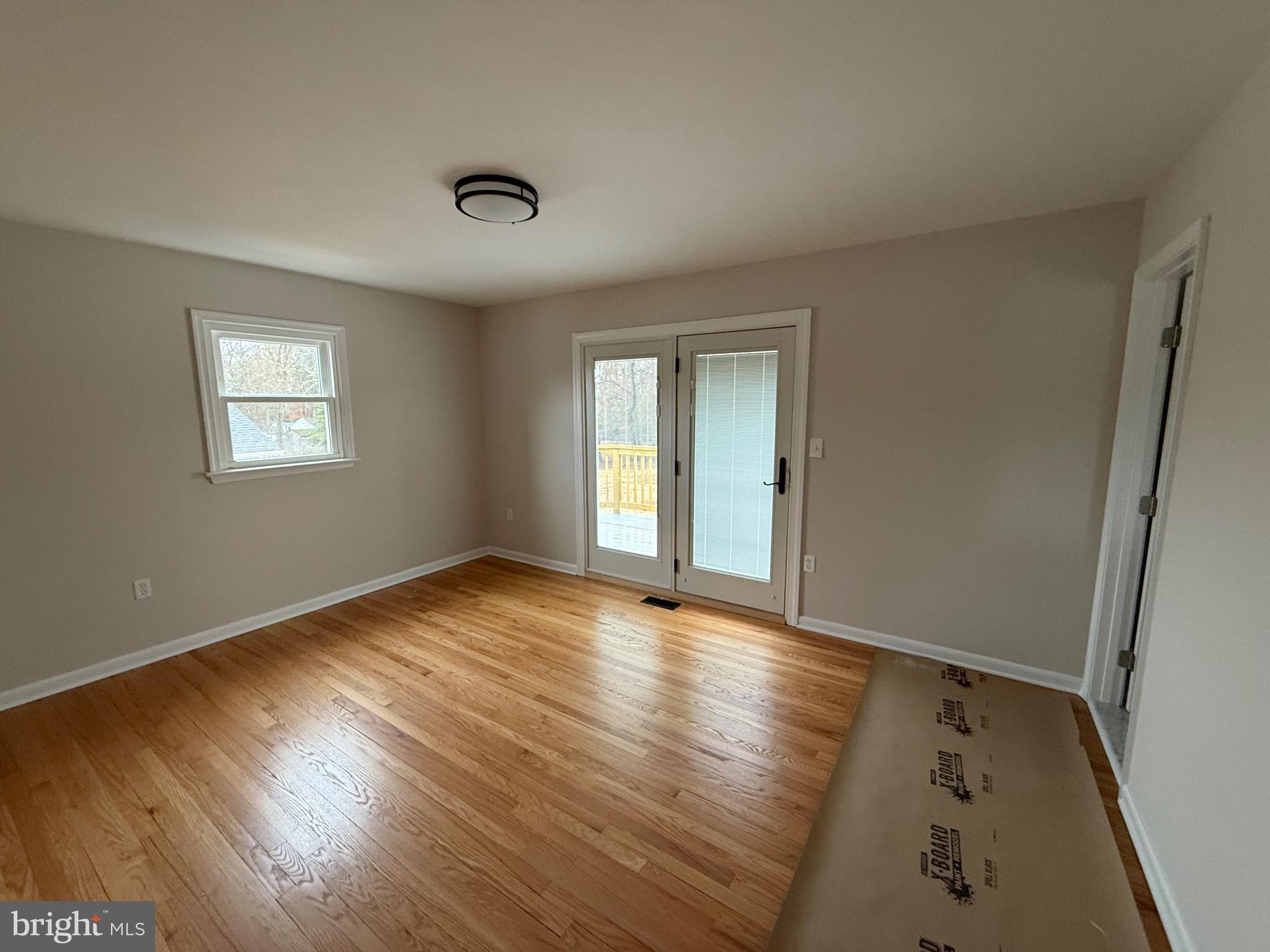 CHELSEA BEACH - Residential