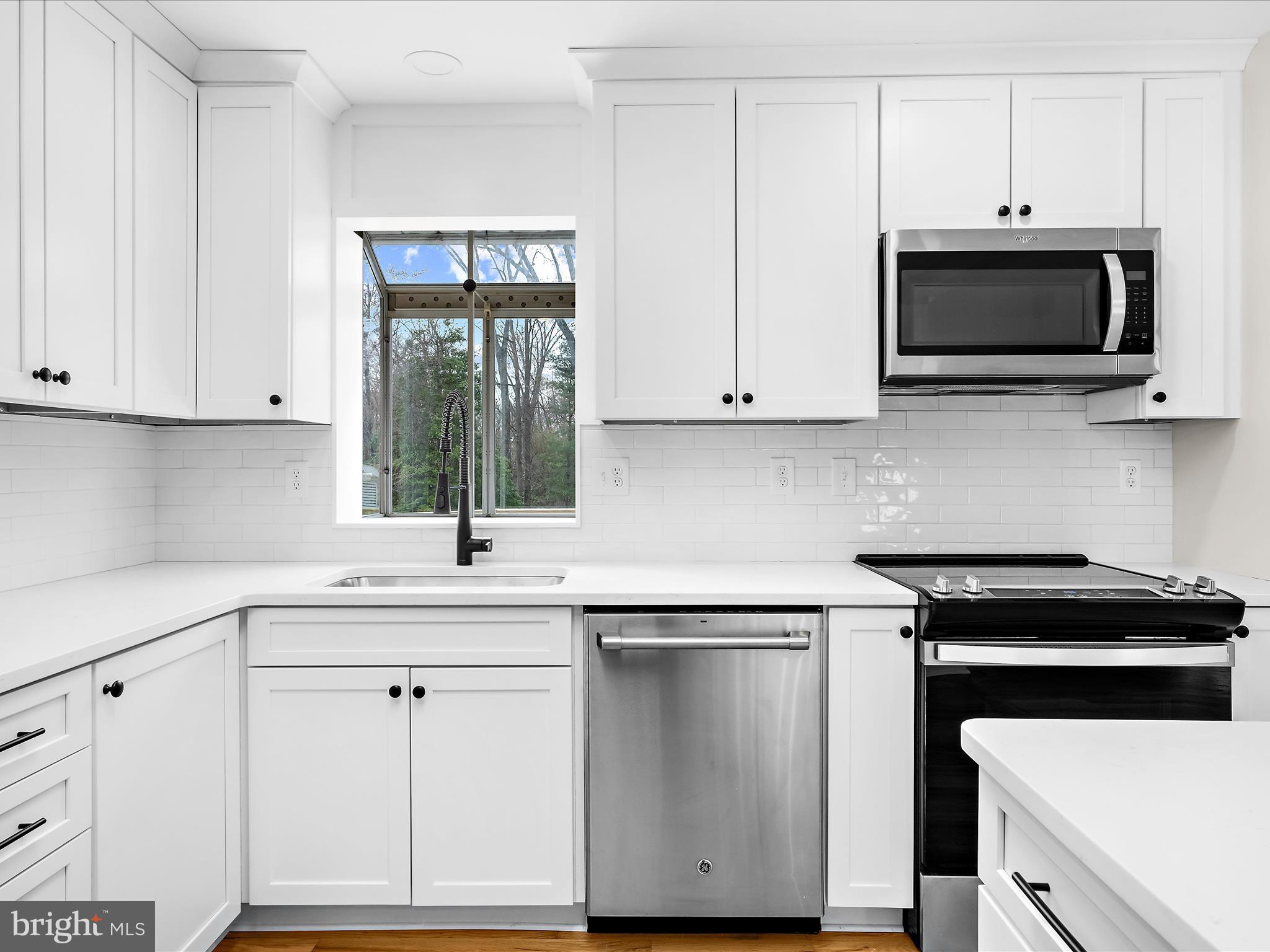 CHELSEA BEACH - Residential