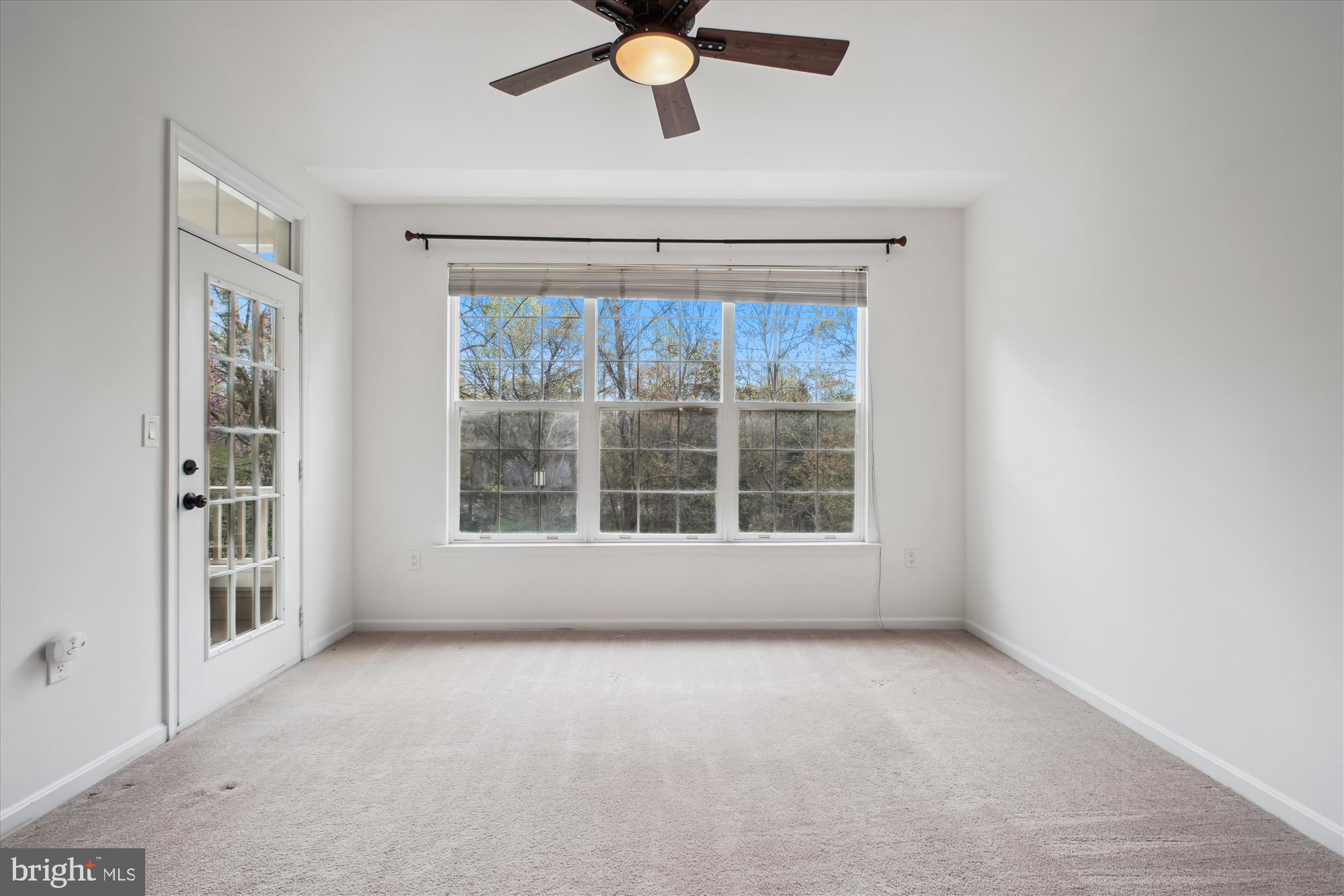 SUTTON RIDGE - Residential Lease