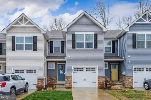 Townhouse For Sale - 15 Southwind Drive<br/> BLACKWOOD, NJ 08012