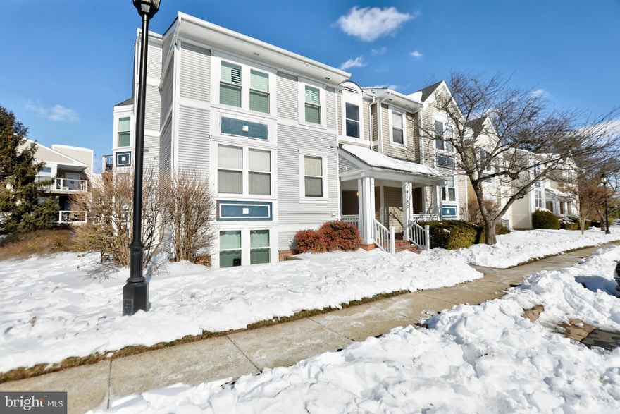 Open House on Sunday, March 1st, from 12-2pm! Updated 1 bedroom ,1 bathroom, 1st floor  condo in the heart of Ashburn. The unit offers an open layout, freshly painted and with custom built-ins throughout. Two private patios let in lots of natural light. 1 assigned parking space plus multiple unassigned spaces for guests. The association fees include water, trash, sewer, building maintenance, and the most extensive list of amenities you've seen yet. You will gain access to the Ashburn Village Sports Pavillon, just around the corner, and all of Ashburn Village's extensive amenities: multiple swimming pools,  fishing ponds, recreation centers, sports courts, playgrounds, and miles of trails and footpaths, to name just a few.