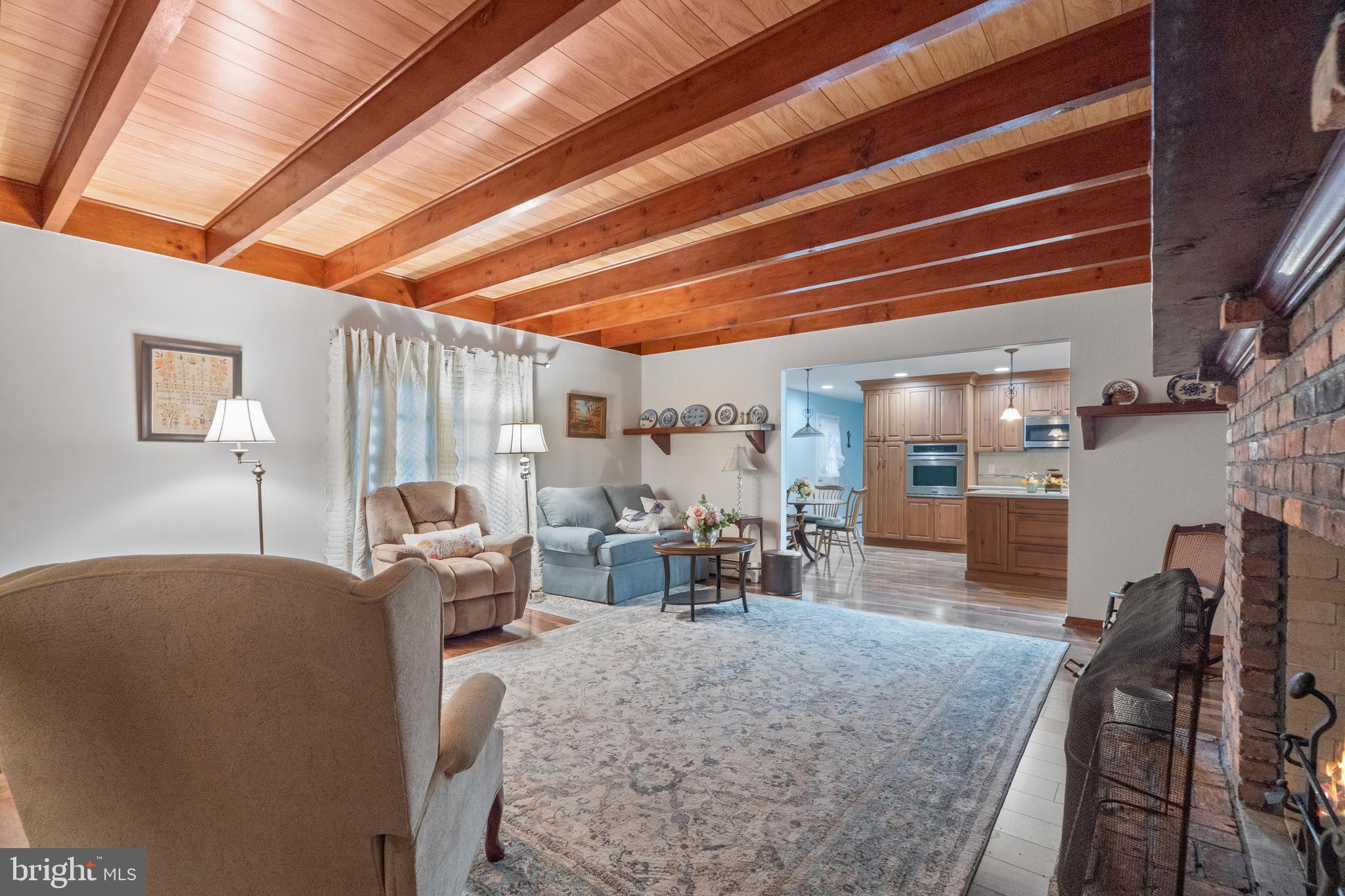 MEADOWYCK - Residential