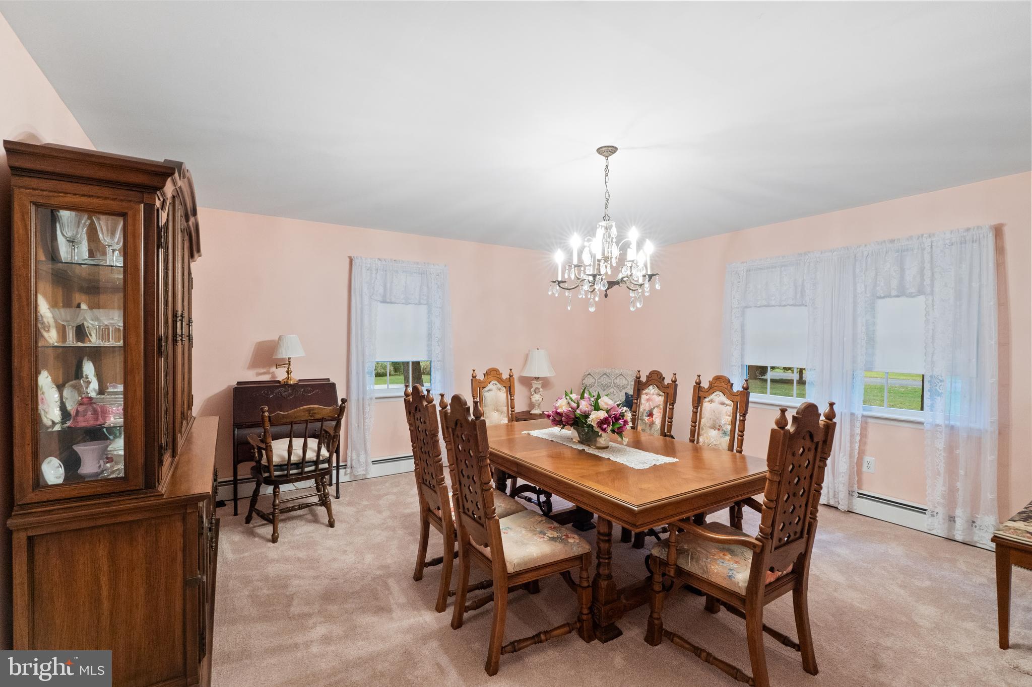 MEADOWYCK - Residential