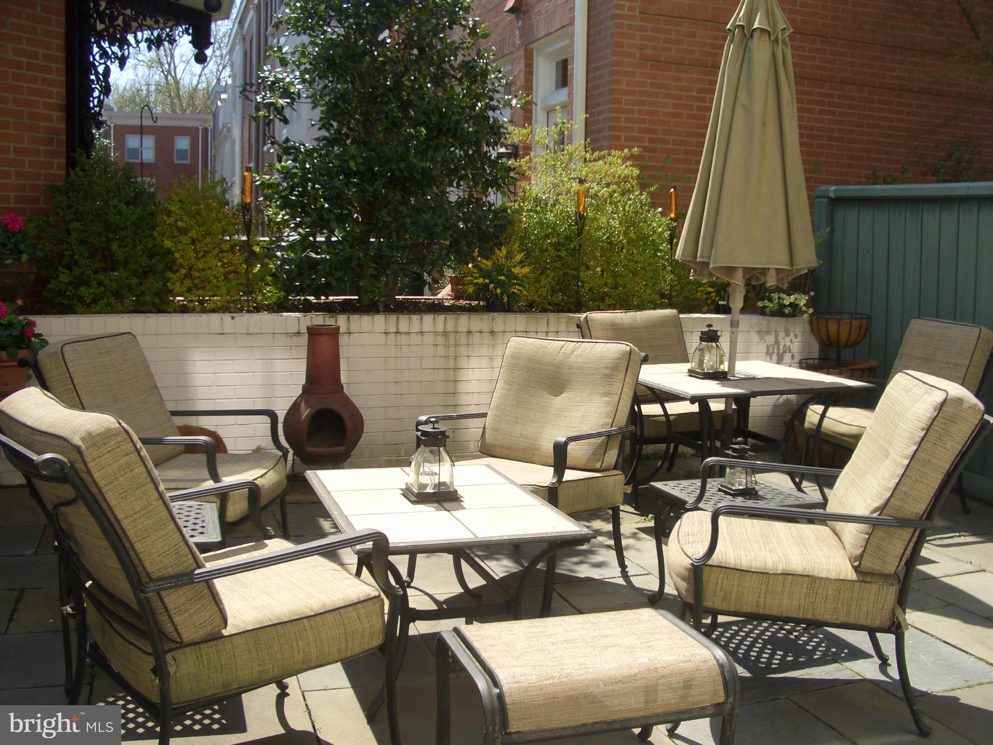 OLD TOWN - Residential Lease