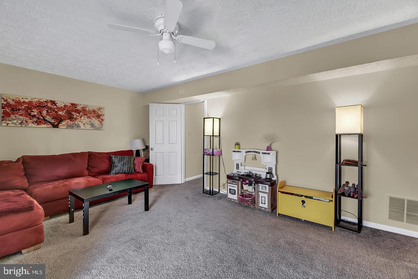 RICHARDSON MEWS - Residential