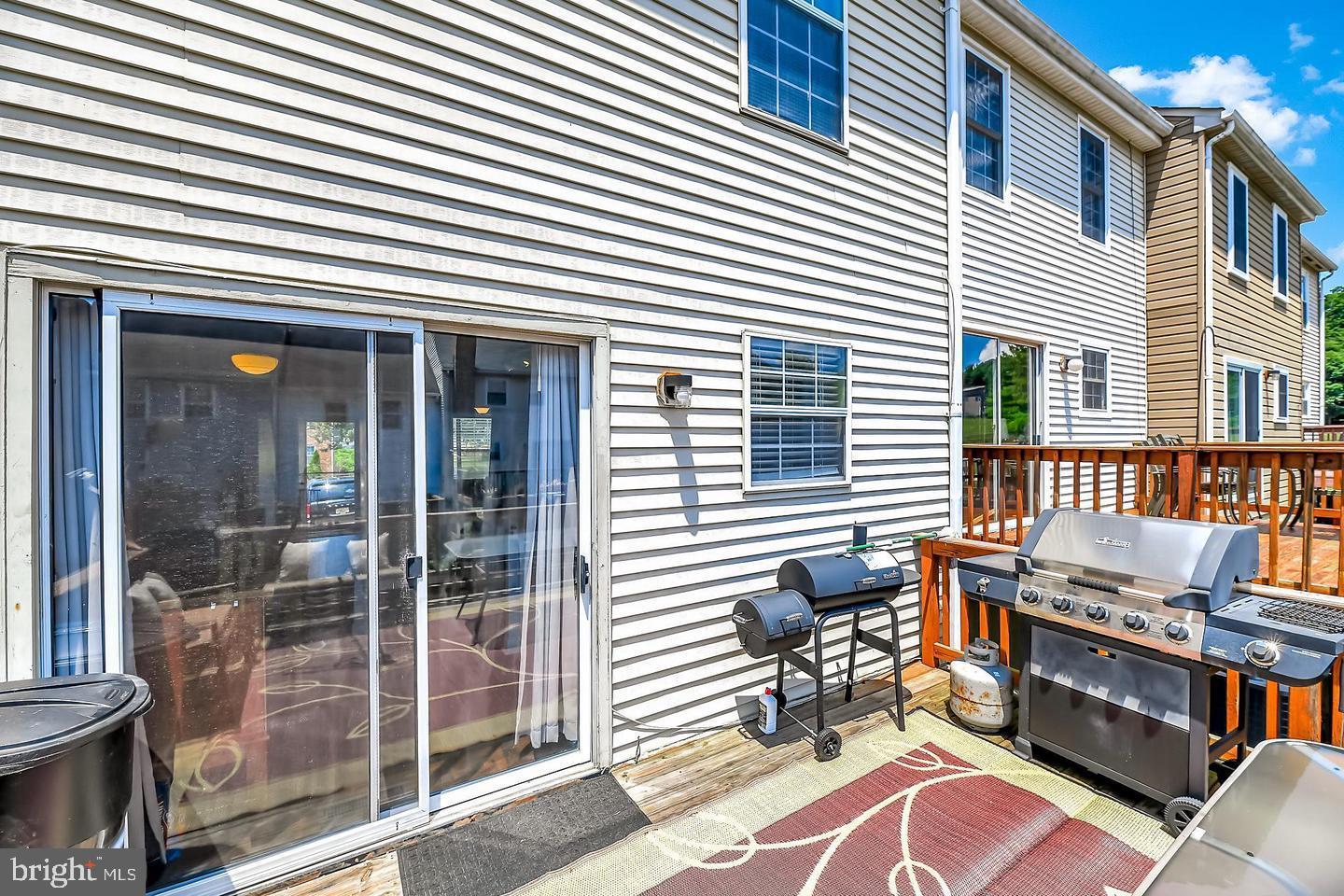 RICHARDSON MEWS - Residential