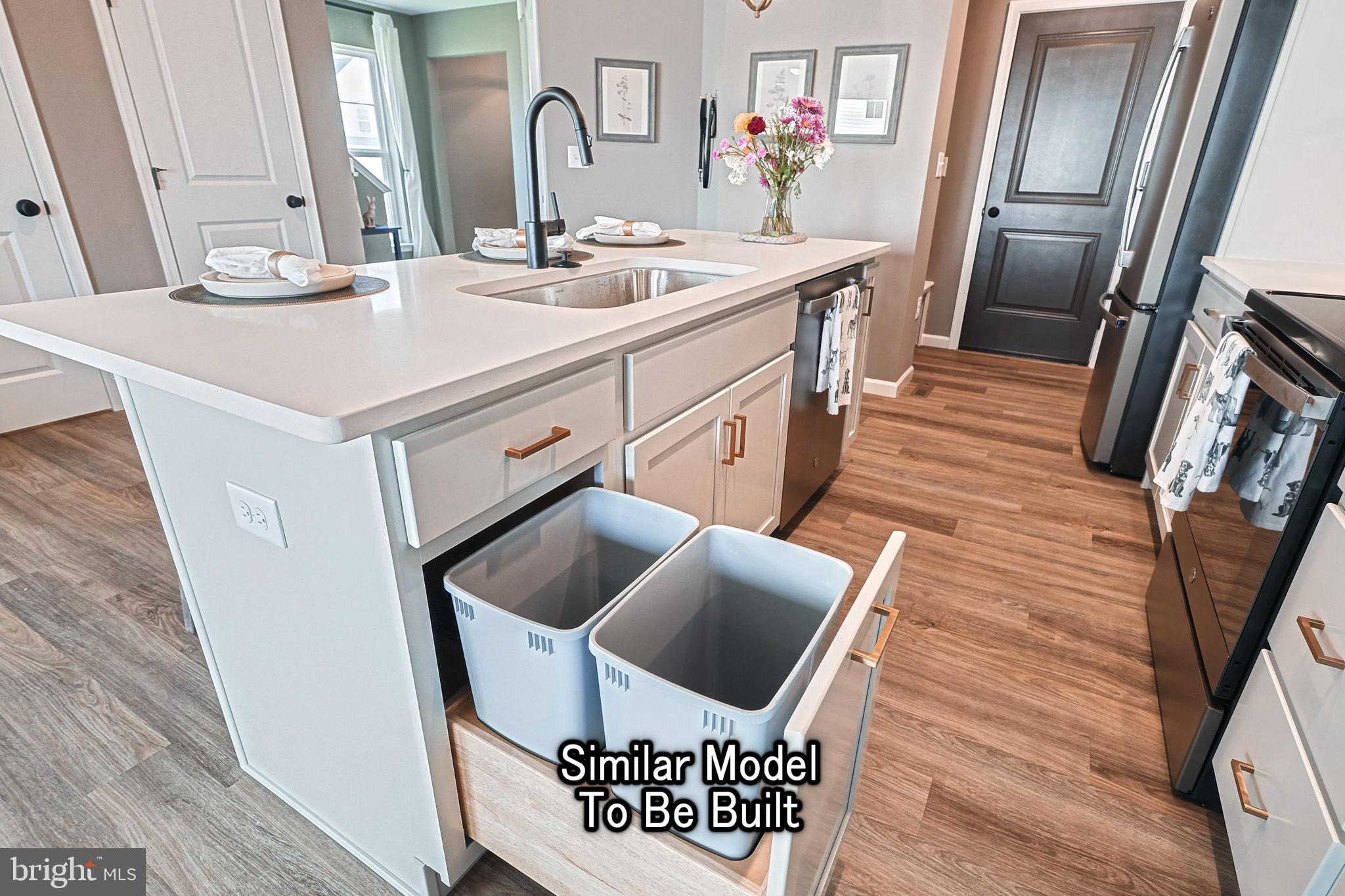 THE TOWNES AT HAMPDEN - Residential