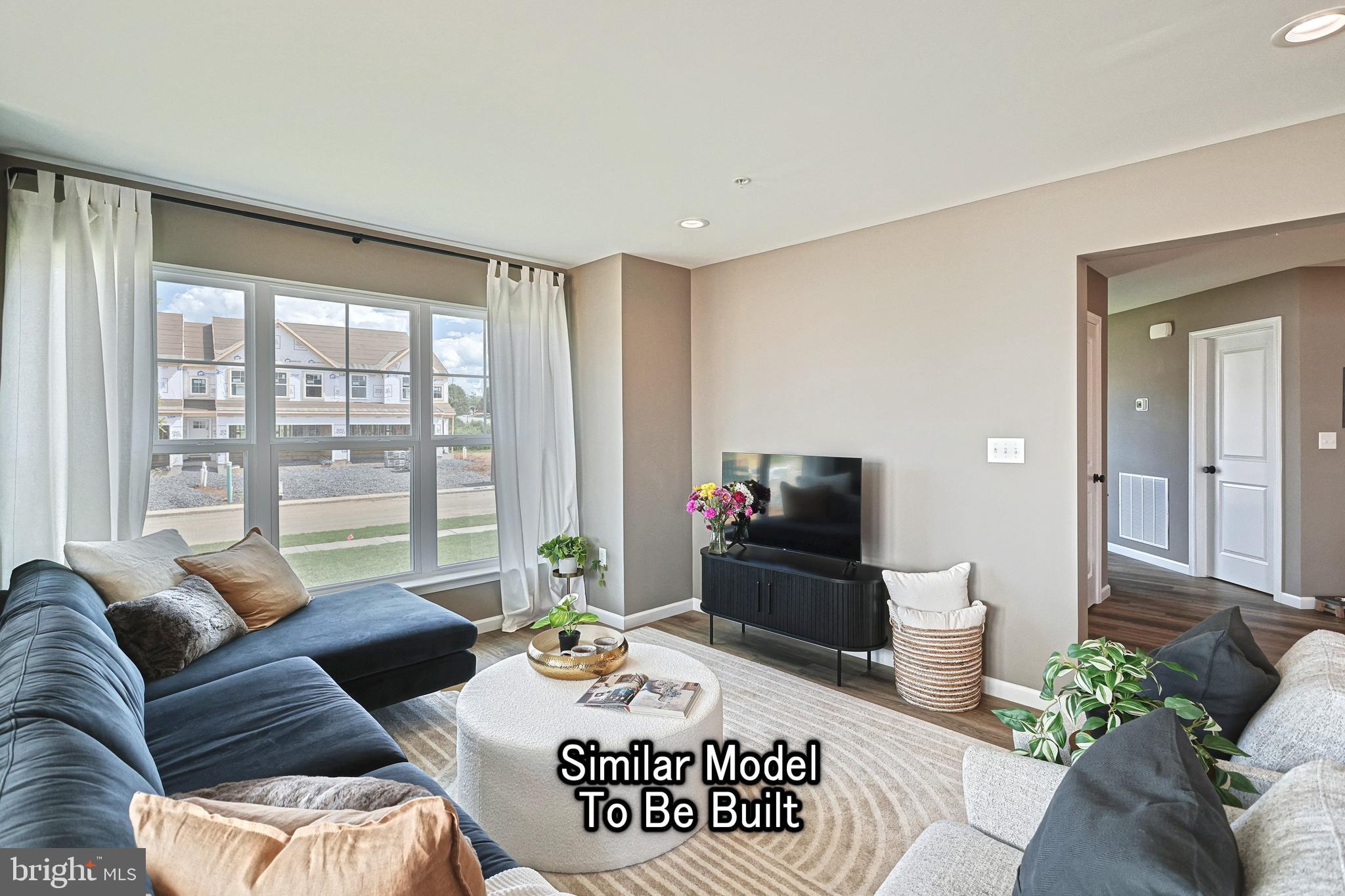 THE TOWNES AT HAMPDEN - Residential