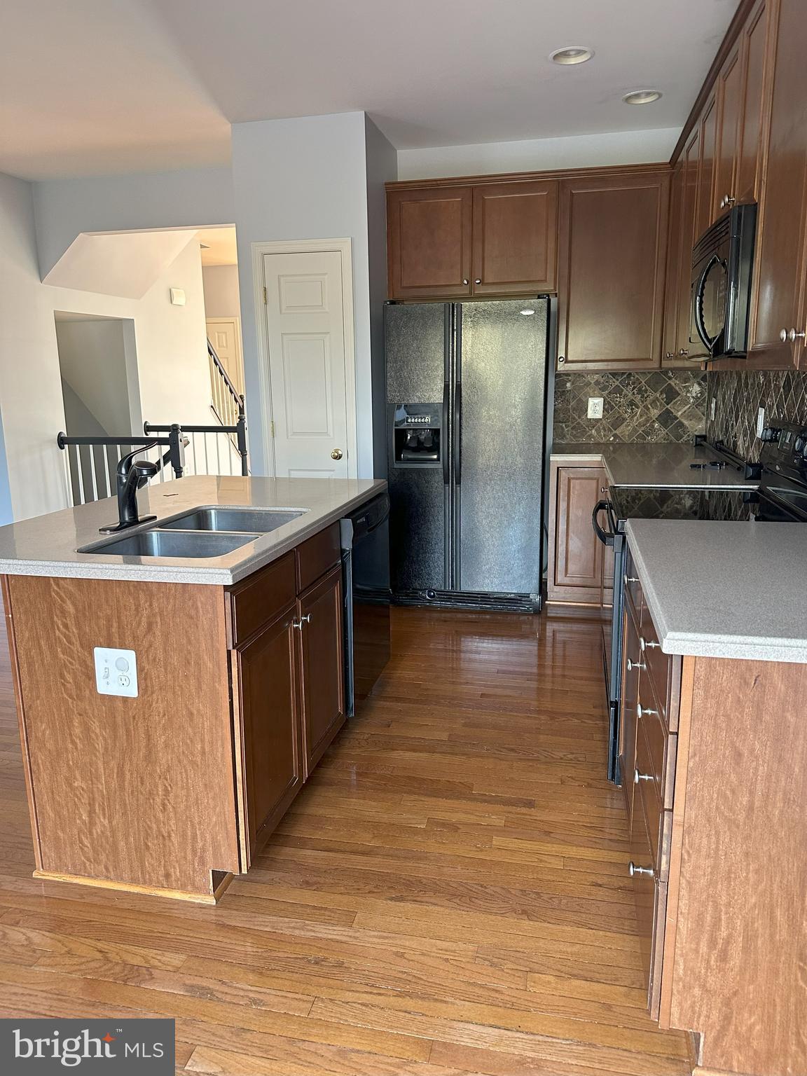 OXBOW ESTATES - Residential Lease