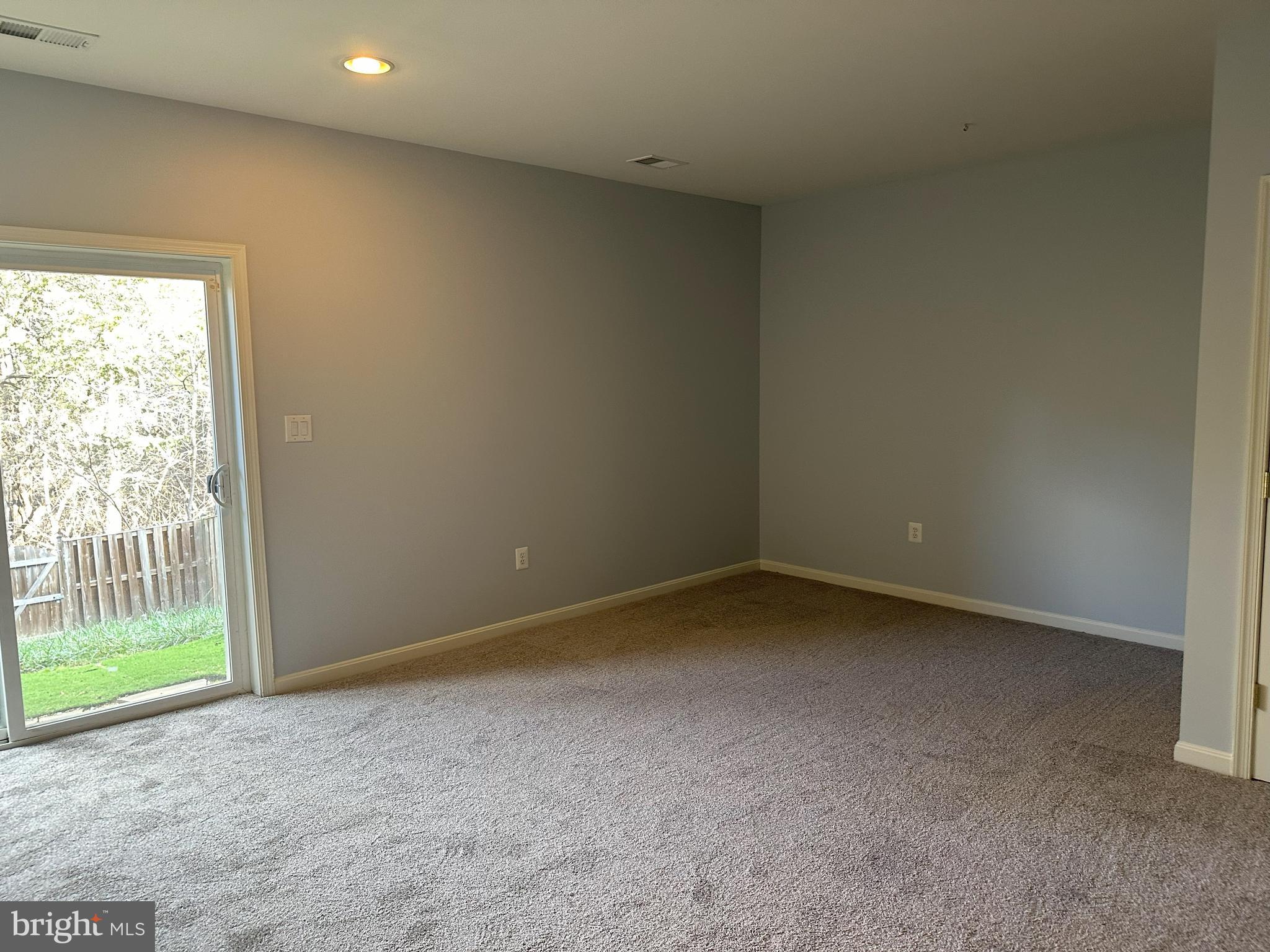 OXBOW ESTATES - Residential Lease