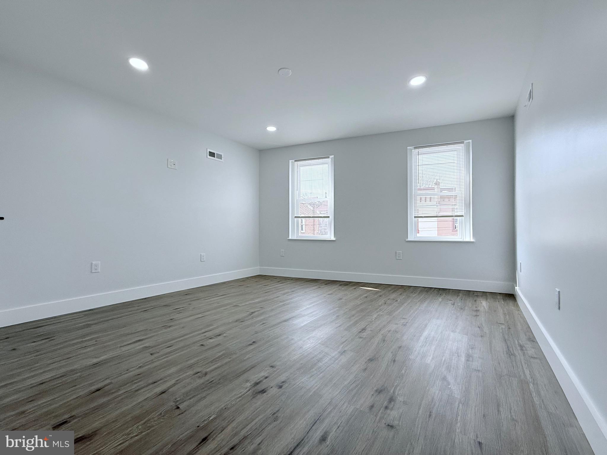 CHESTER CITY - Residential