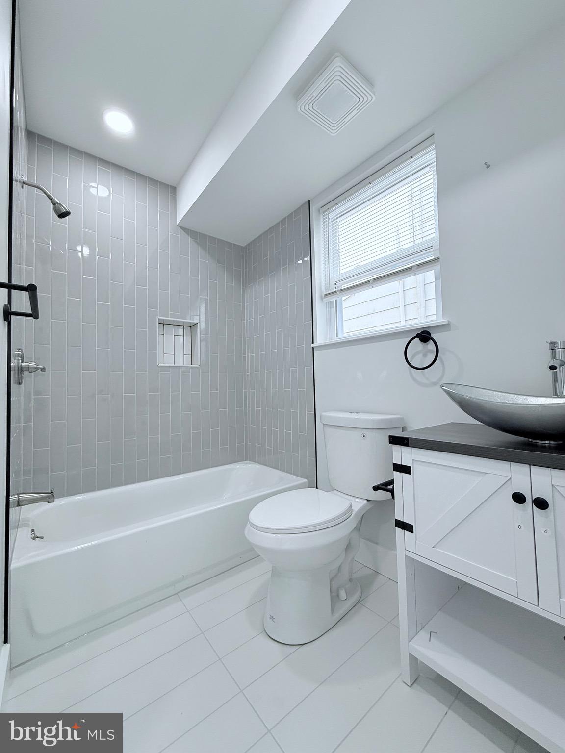 CHESTER CITY - Residential