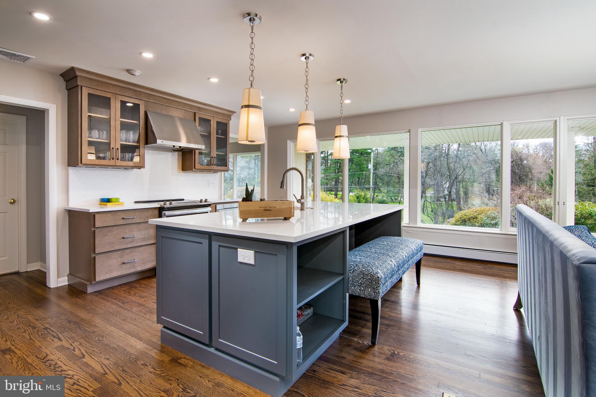 GLADWYNE - Residential