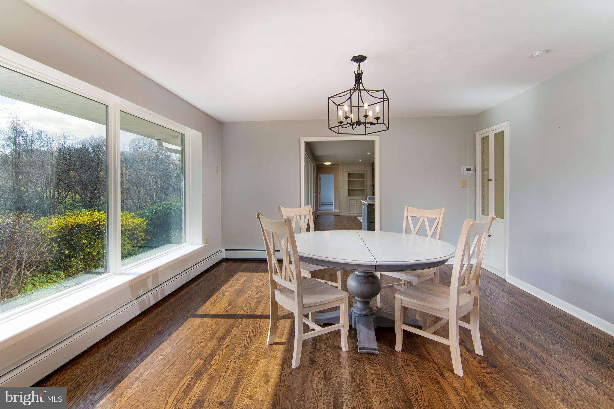 GLADWYNE - Residential