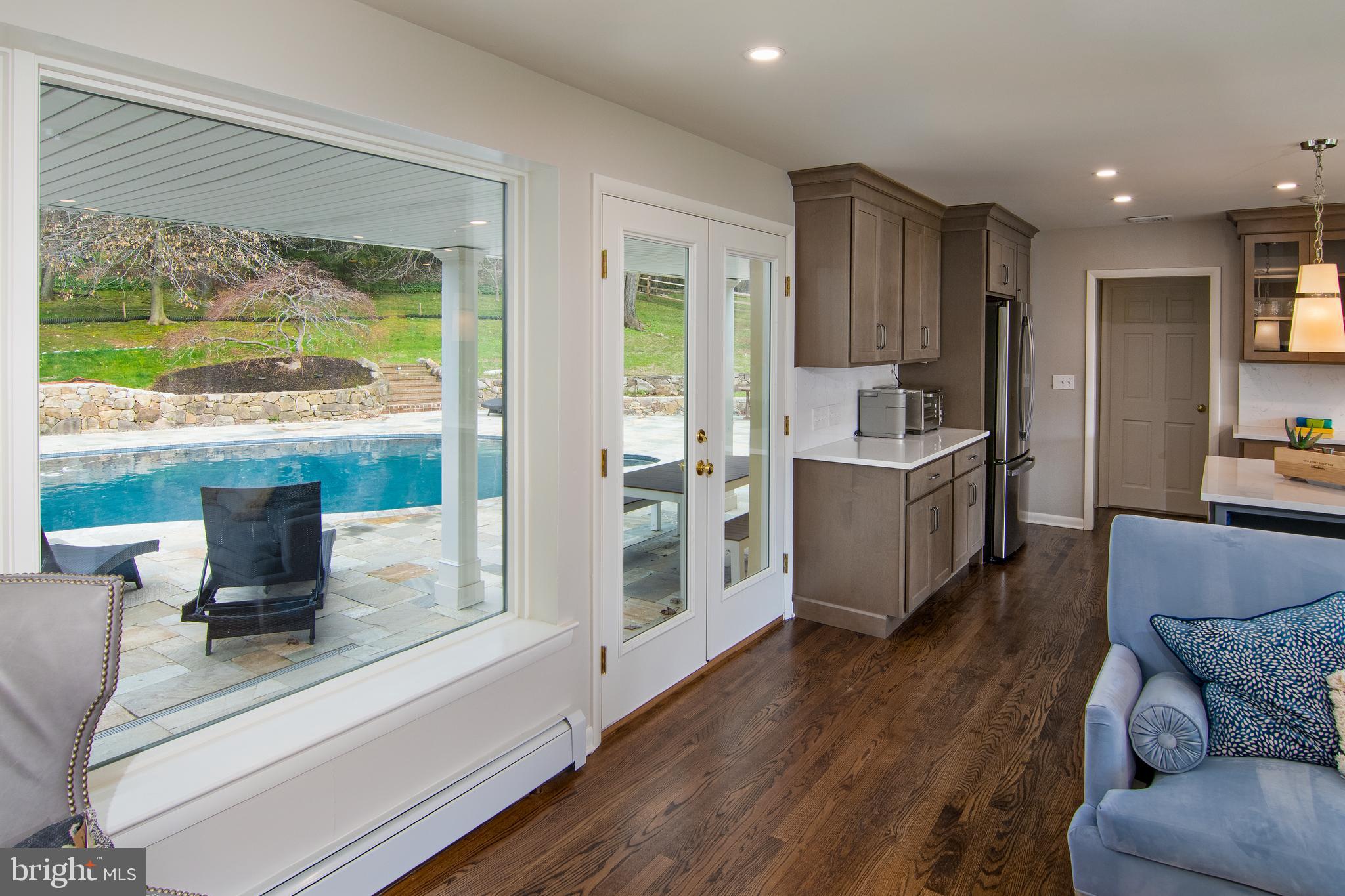 GLADWYNE - Residential