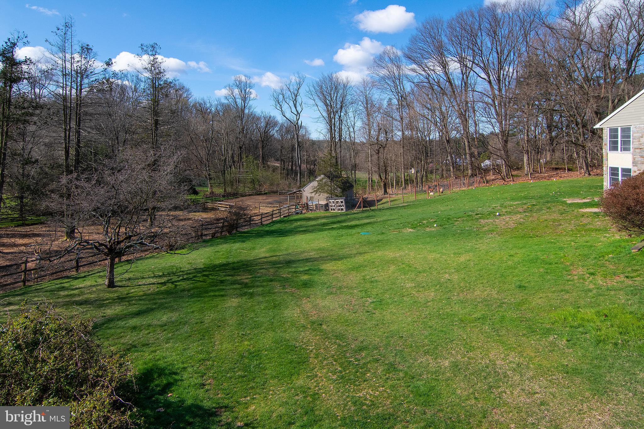 GLADWYNE - Residential