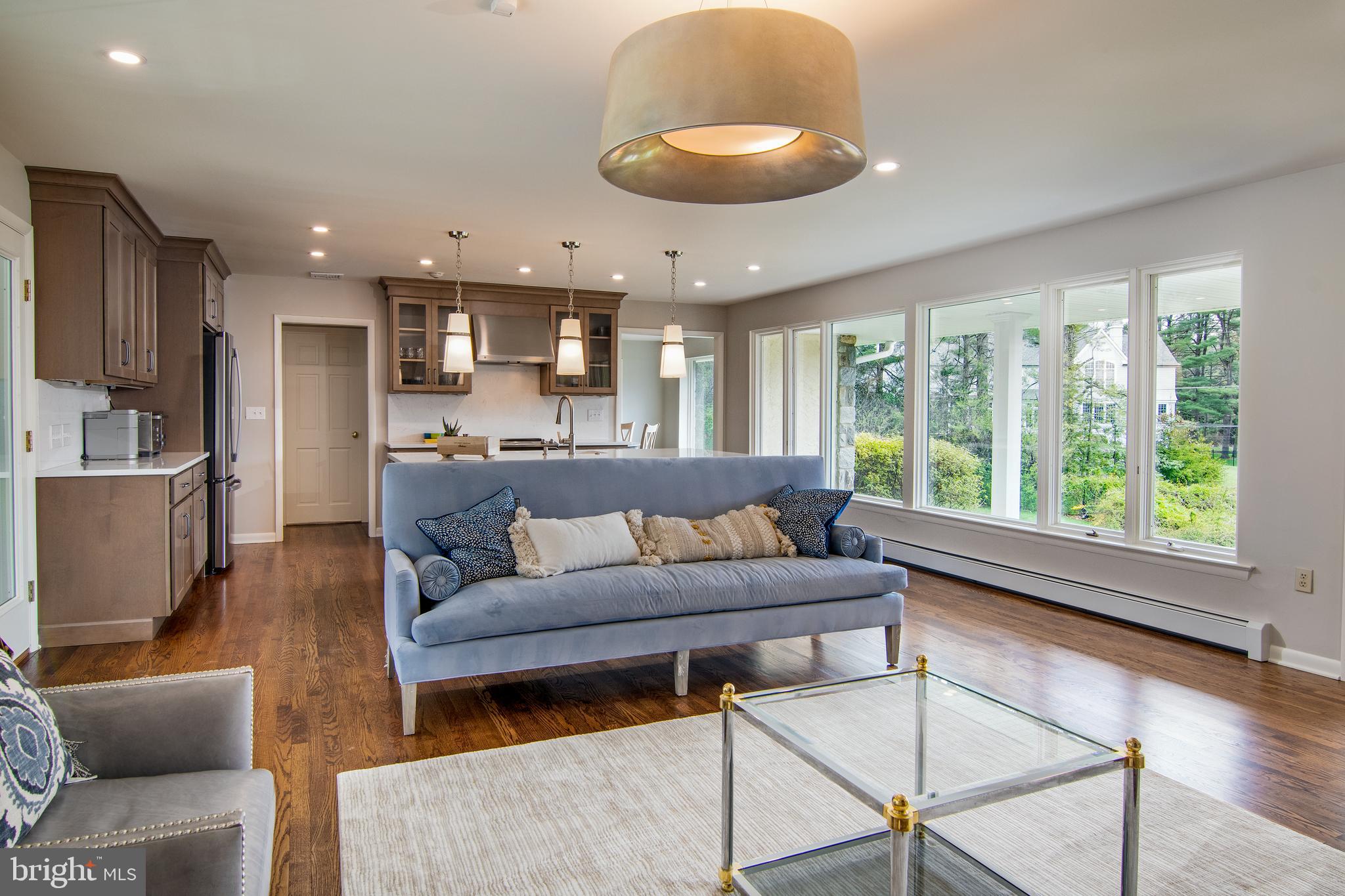 GLADWYNE - Residential