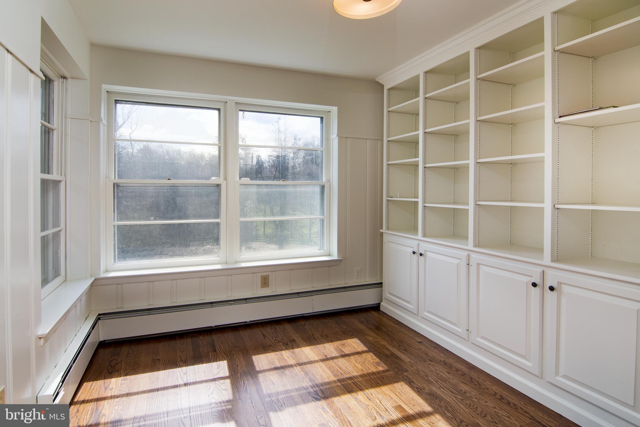 GLADWYNE - Residential