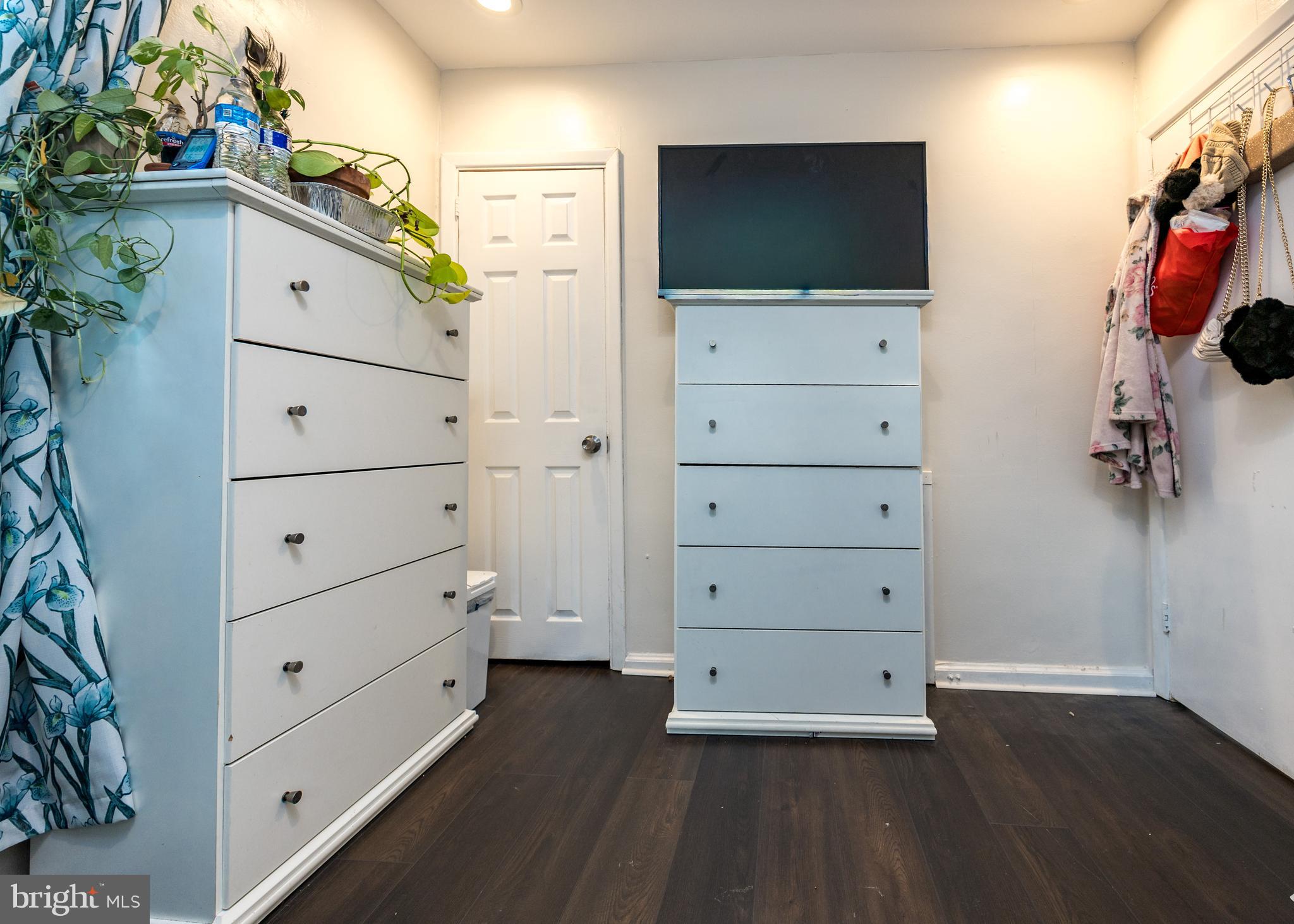 BURHOLME - Residential