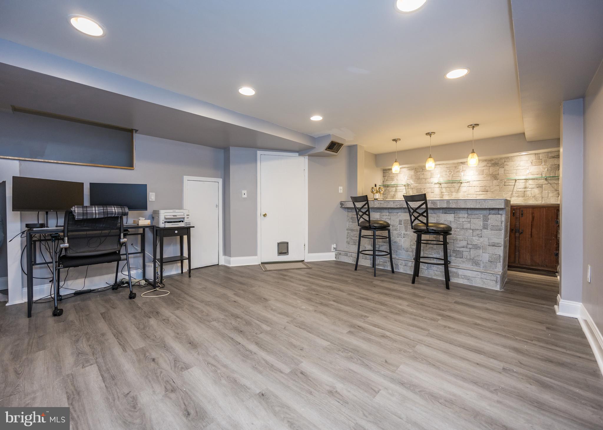 BURHOLME - Residential